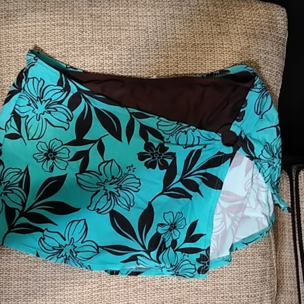 Bathing suit